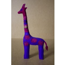 Żyrafa z filcu różowo-fioletowa. Technika: hand made.